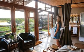 Cheetah Ridge Lodge